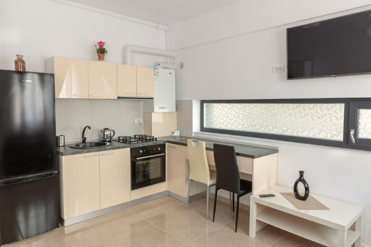 Studio Ambiance , Mamaia นาโวดาริ ภายนอก รูปภาพ