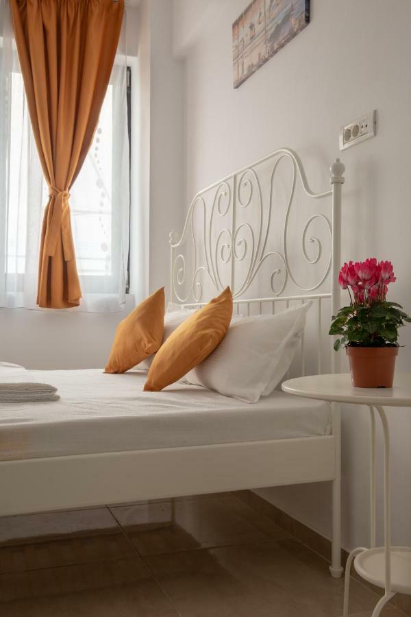 Studio Ambiance , Mamaia นาโวดาริ ภายนอก รูปภาพ