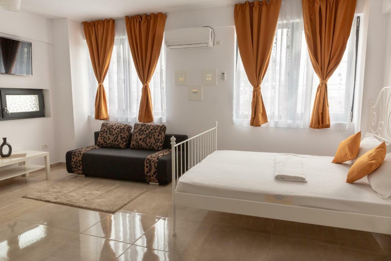 Studio Ambiance , Mamaia นาโวดาริ ภายนอก รูปภาพ